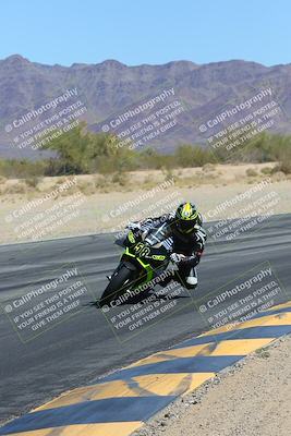 media/Mar-24-2025-Moto Forza (Mon) [[57ce5c5cff]]/1-Advanced Group/Session 3 (Turn 6 Inside)/